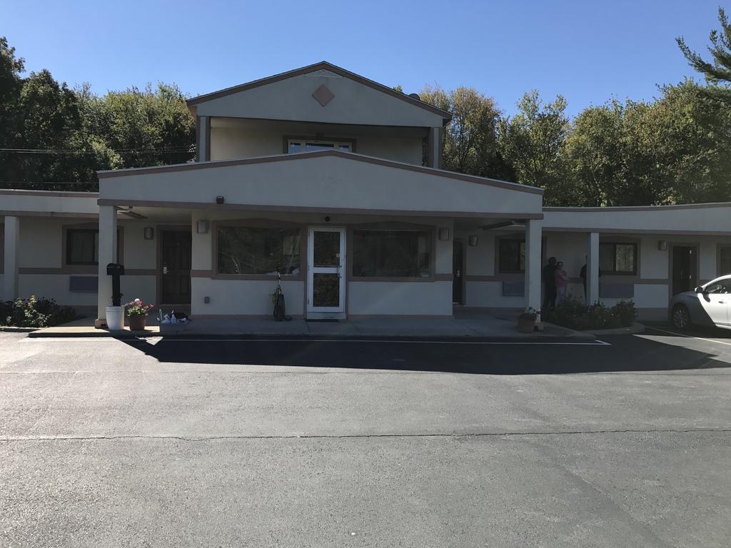 Skyview Motor Inn Johnston Екстер'єр фото