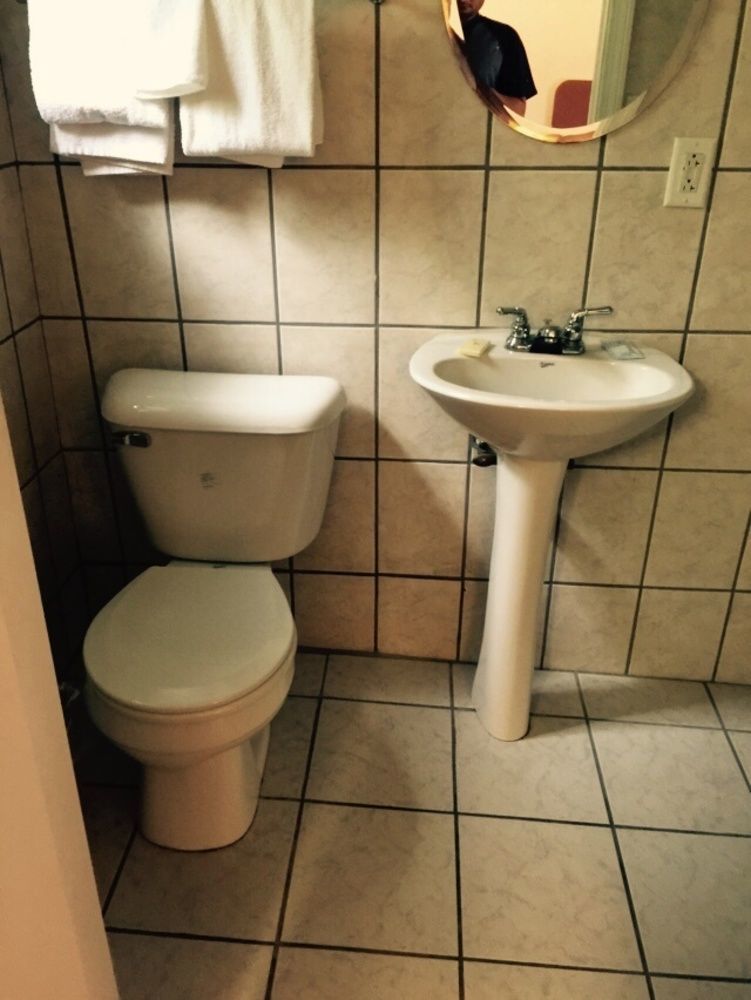 Skyview Motor Inn Johnston Екстер'єр фото